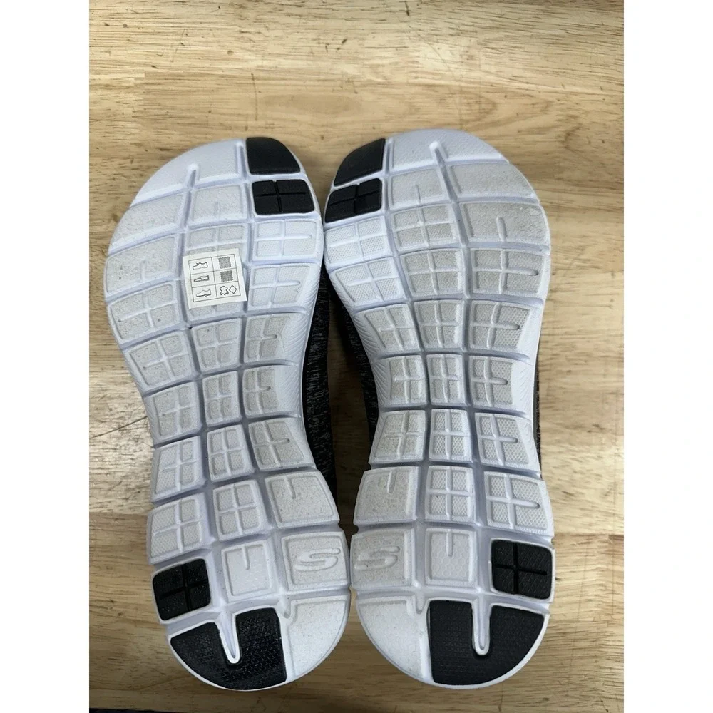 Skechers Shoes Womens Flex Appeal 2.0 Sneakers Black/White Size 6.5